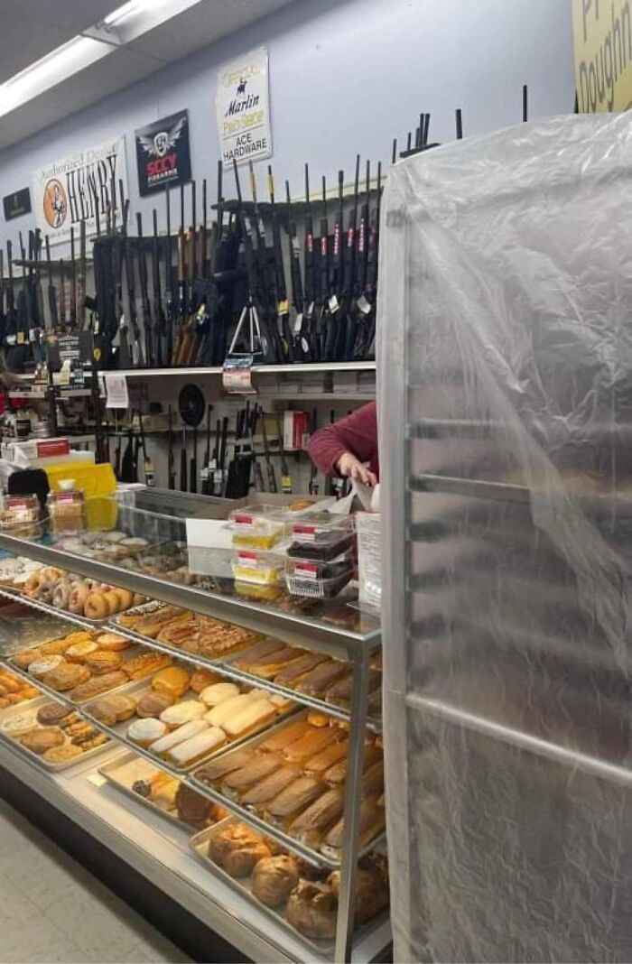 50 Pics That Describe America Perfectly, As Shared By This Facebook Page