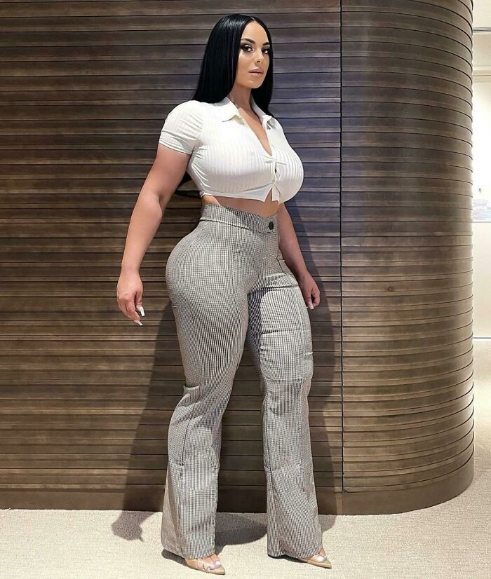 ¿Por qué tu marca tiene una sección de “talla grande” si, de todas maneras, editarás a la modelo en Photoshop?