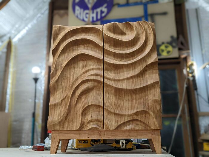 Gabinete para el té hecho de cerezo que terminé este fin de semana