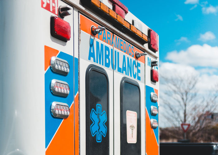 Operadores del 911 comparten llamadas de locura que no pudieron responder sin reir