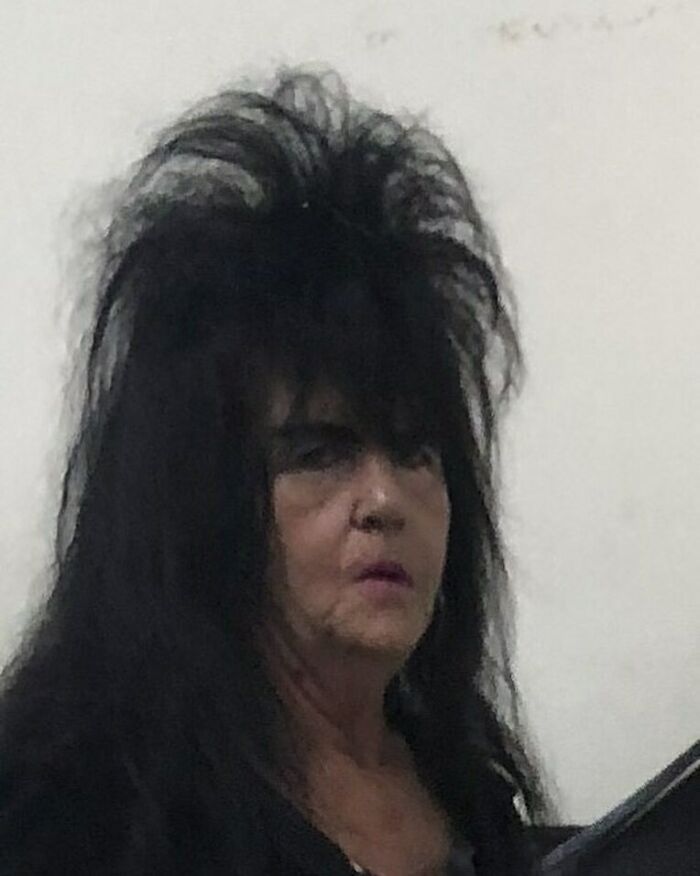 50 Times People Spotted Such Tragic Hairdo Accidents, They Just Had To Share Them In This Online Group