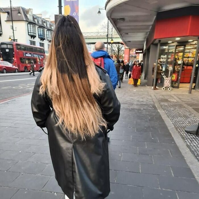 50 Times People Spotted Such Tragic Hairdo Accidents, They Just Had To Share Them In This Online Group