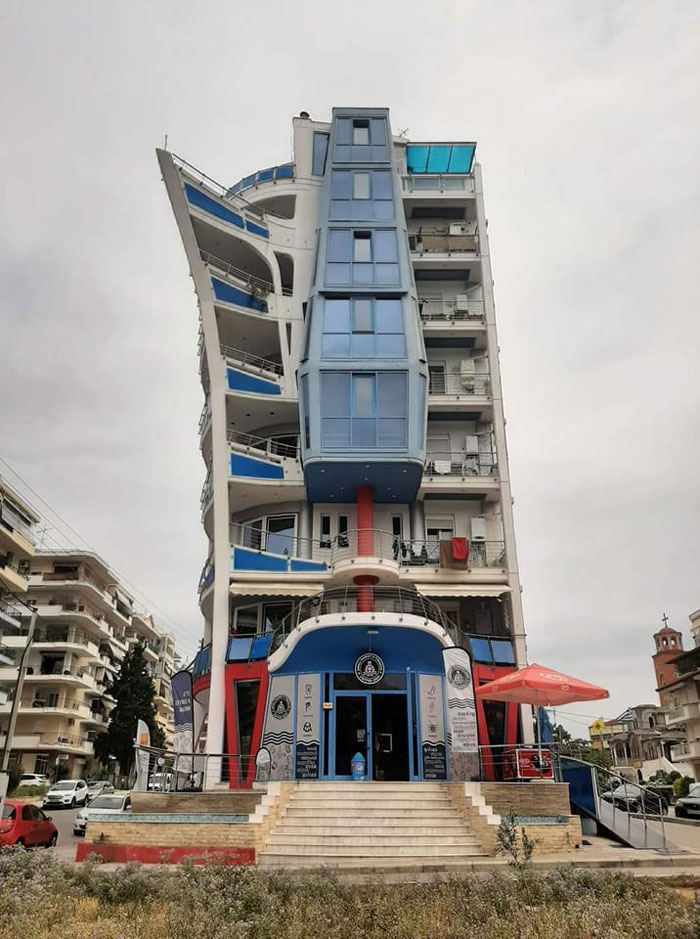 En algún lugar de Grecia (Tesalónica) después de la Acrópolis... Esta obra maestra