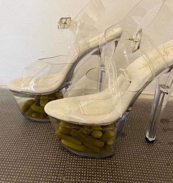 40 Of The Best "Chaotic Food" Pics That Might Raise A Few Questions