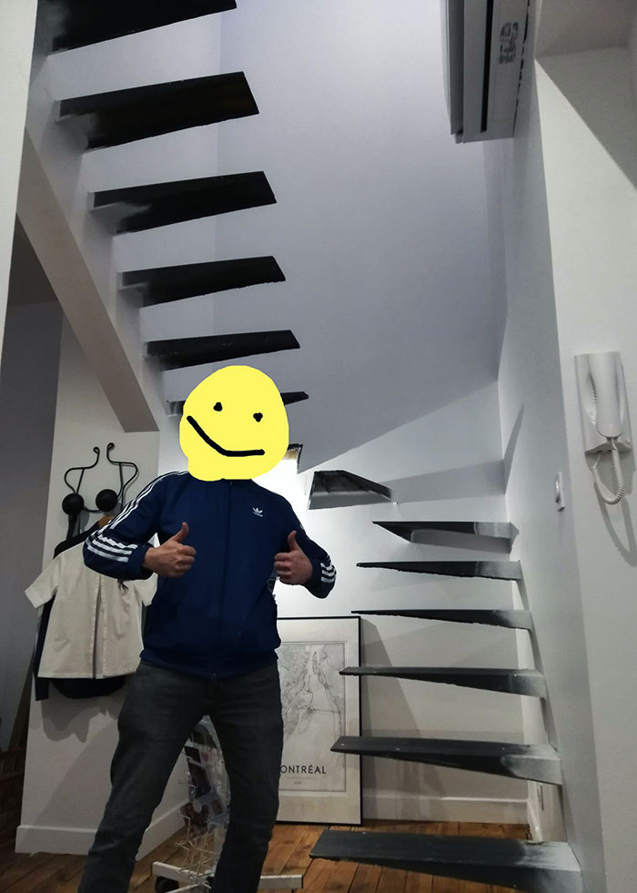 Un amigo mío, en la foto, diseñó y construyó estas escaleras. Hermoso, pero aterrador cuando las bajas