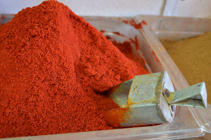 Los cocineros caseros revelan 25 ingredientes "secretos" que utilizan para que la comida sepa mejor
