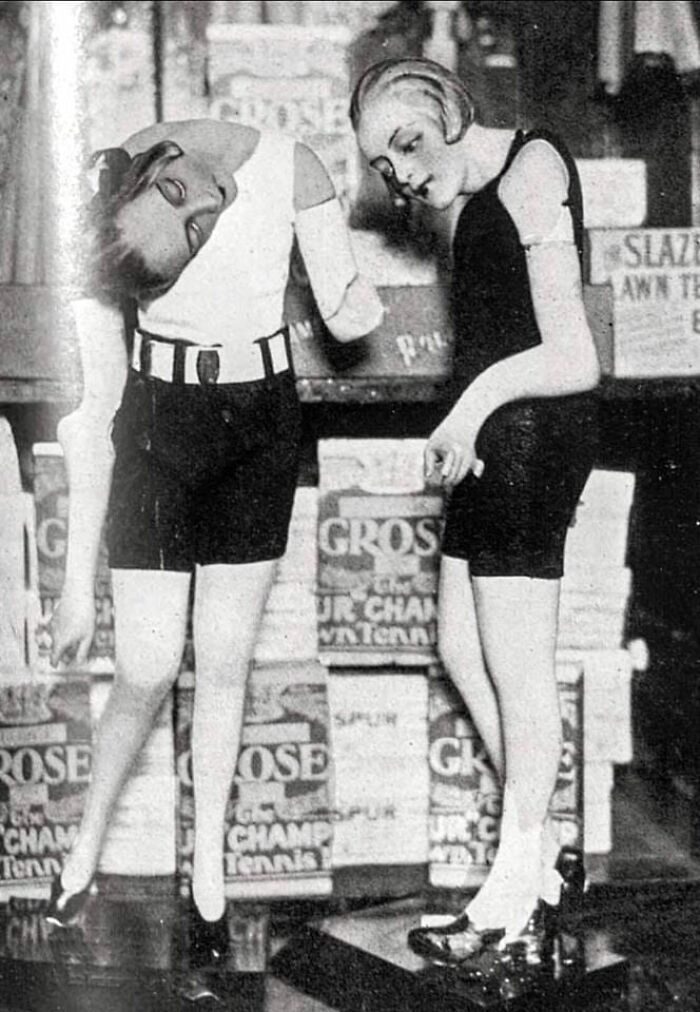 Maniquíes de cera de unos grandes almacenes derritiéndose durante una ola de calor en 1929. (Vía Alex Eccleston)