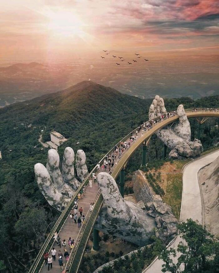 Puente de las Manos, Vietnam