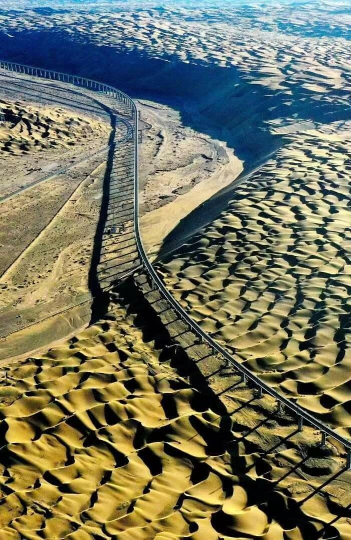 Ferrocarril Hotan-Ruoqiang, China