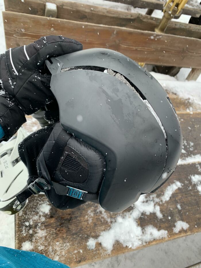 Usa siempre casco y nunca confíes en los parches de hielo