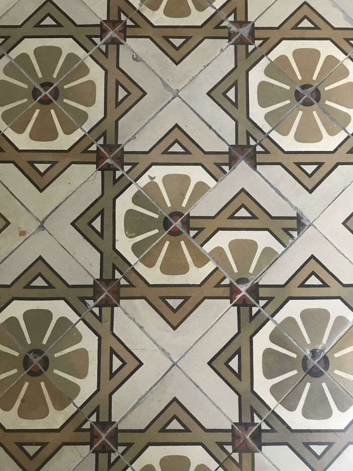 El piso de mi edificio