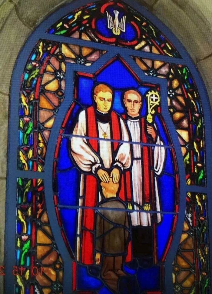 De hacer un vitral puro y santo