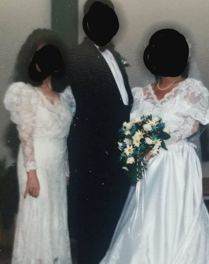 La suegra realmente quería ser la novia. Ya me he divorciado de su hijo, con quien posó en esta foto