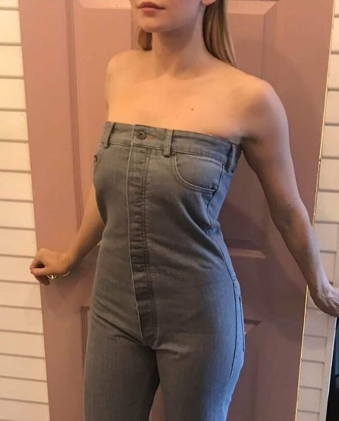 This Instagram Account Is Dedicated To Random Pics That Just Don't Make Any Sense, Here Are 50 Of The Best