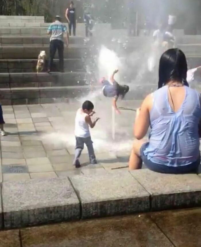 This Instagram Account Is Dedicated To Random Pics That Just Don't Make Any Sense, Here Are 50 Of The Best
