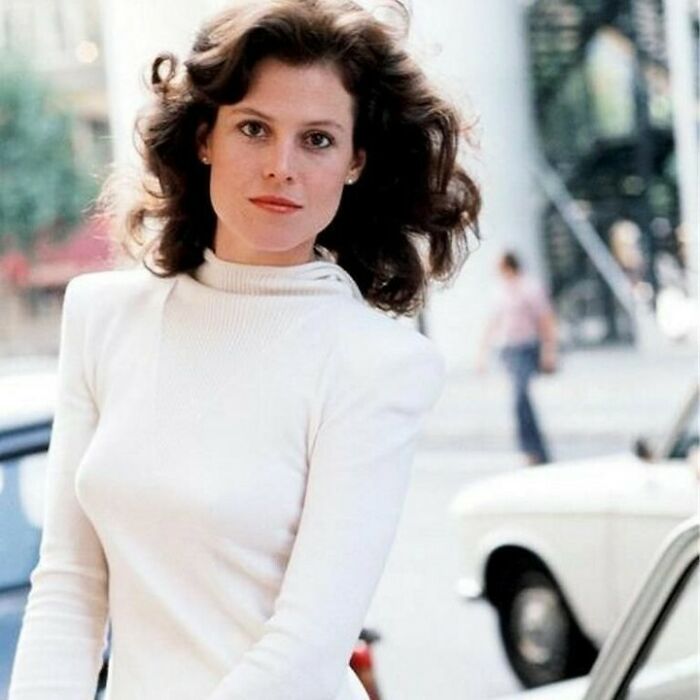 Sesión de fotos promocional de Sigourney Weaver para Alien realizada por Eva Sereny en París tras el rodaje de la película en 1978