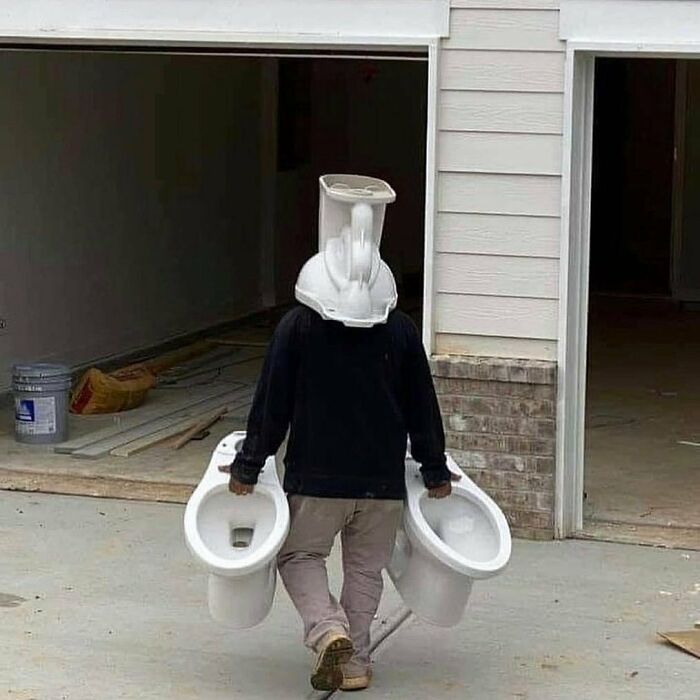 This Instagram Account Is Dedicated To Random Pics That Just Don't Make Any Sense, Here Are 50 Of The Best