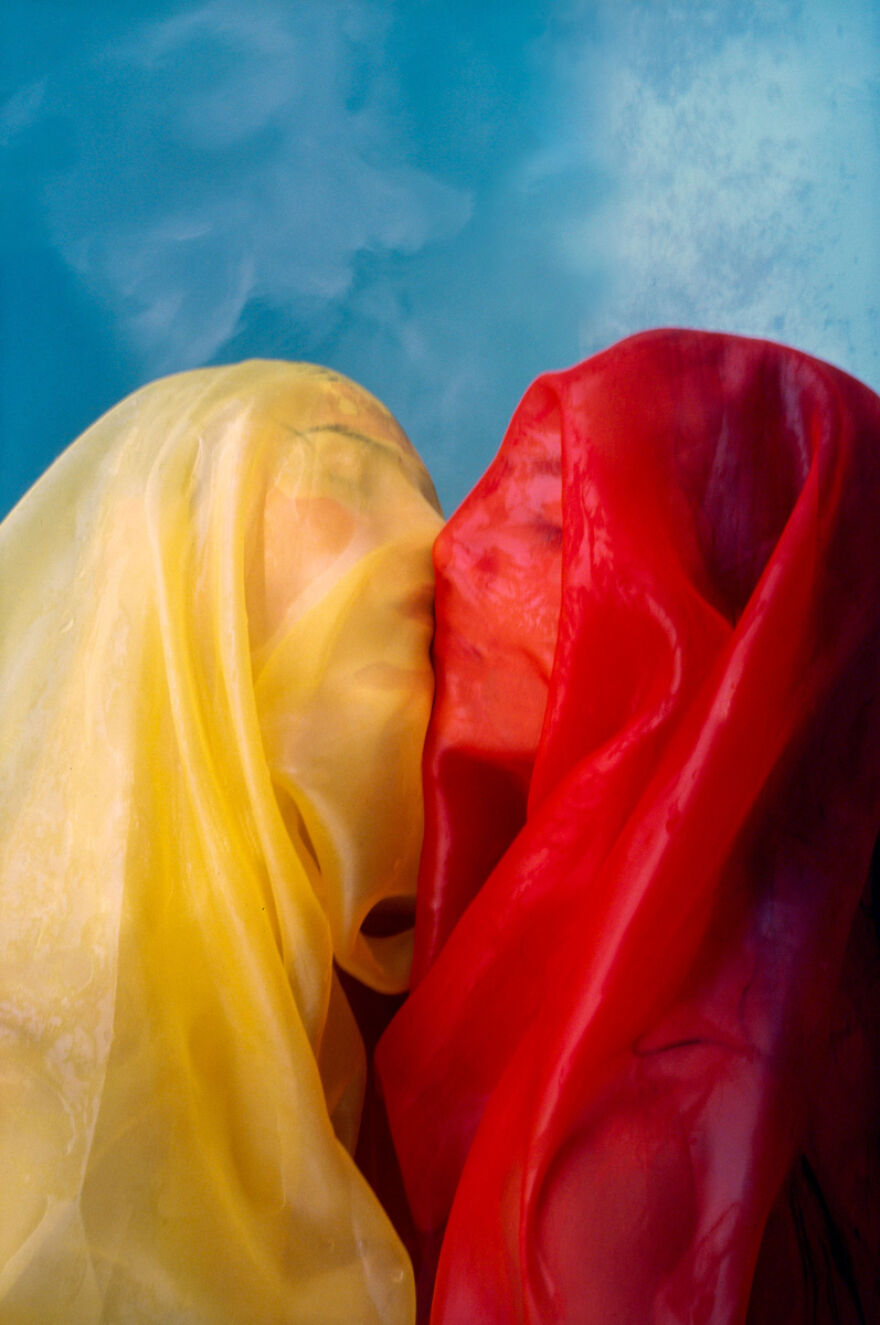 The Independent Photographer ha anunciado las 10 fotografías en color más conmovedoras tomadas por fotógrafos de todo el mundo