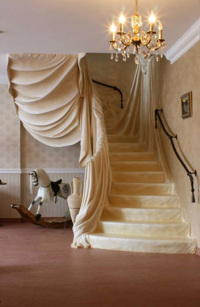 Mármol que parece tela en esta escalera