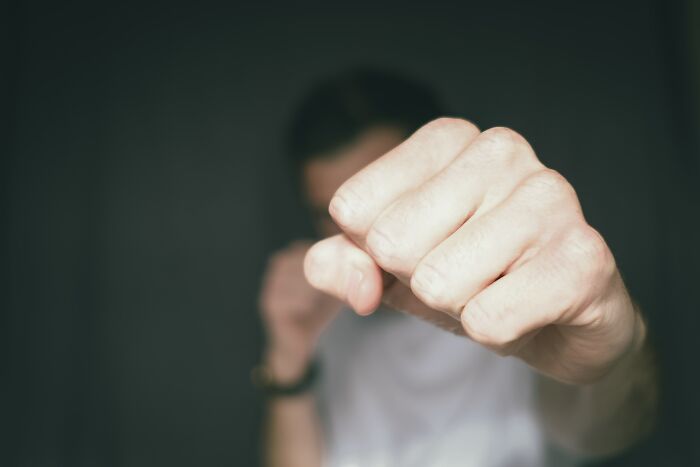 25 Historias incómodas de familiares diciendo algo inapropiado o desconsiderado