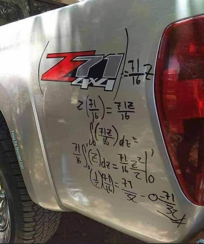 This Facebook Group Documents Examples Of Bad Drivers, Here Are 50 Of Their Funniest Posts (New Pics)
