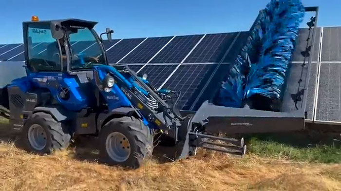 Limpiador de paneles solares