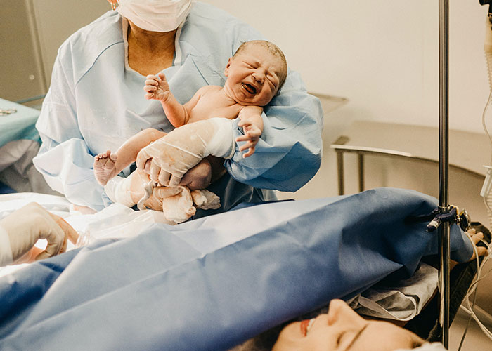 20 Médicos comparten cosas extrañas y verdaderamente preocupantes que han oído de mujeres embarazadas