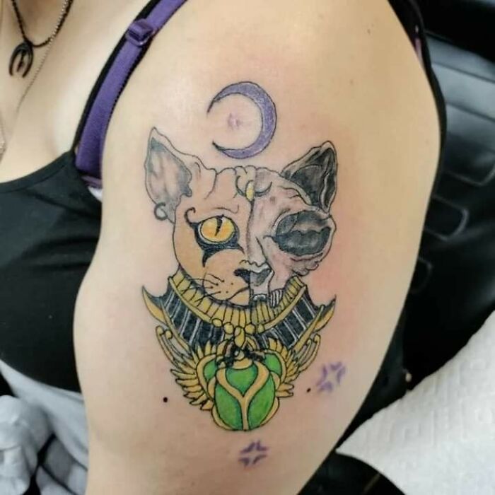 Me encanta que el artista pensara que el cráneo estaba arrugado como la piel