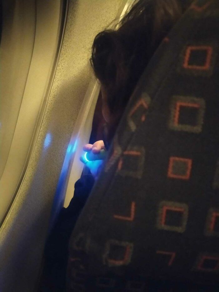 Vapear dentro del avión