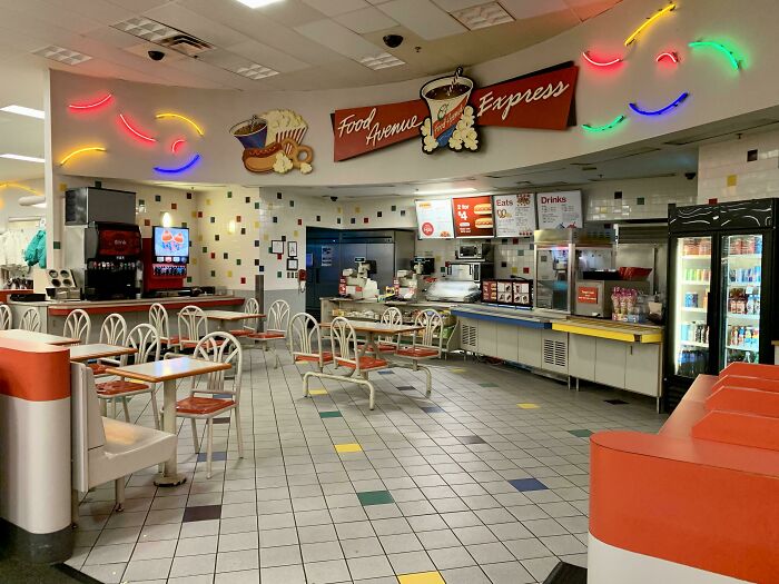 Esta cafetería de Target no ha cambiado desde la década de 1990