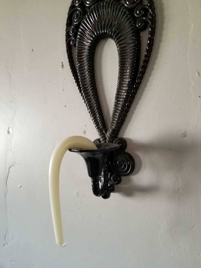 Hizo tanto calor en la casa de mi abuela que las velas se derritieron