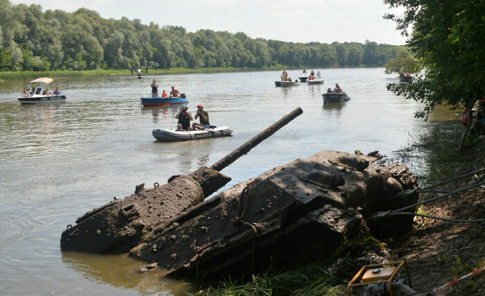 Encontrado durante la "pesca magnética"
