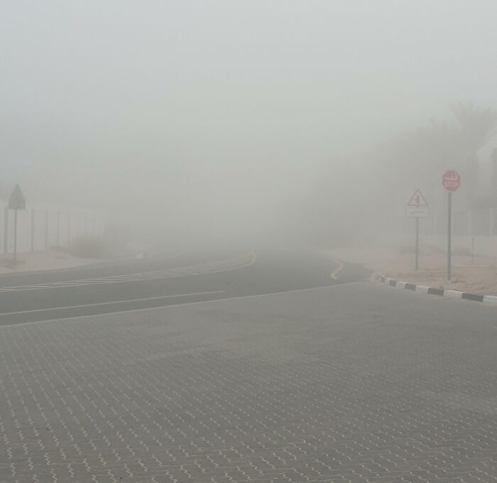 Esta es la carretera por la que debo conducir en mi examen final de conducir esta mañana. No tengo claro que vaya a aprobar