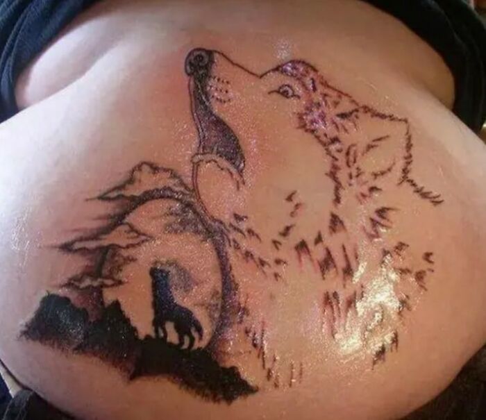 No estoy seguro de si el lobo está totalmente sorprendido, o si va a vomitar