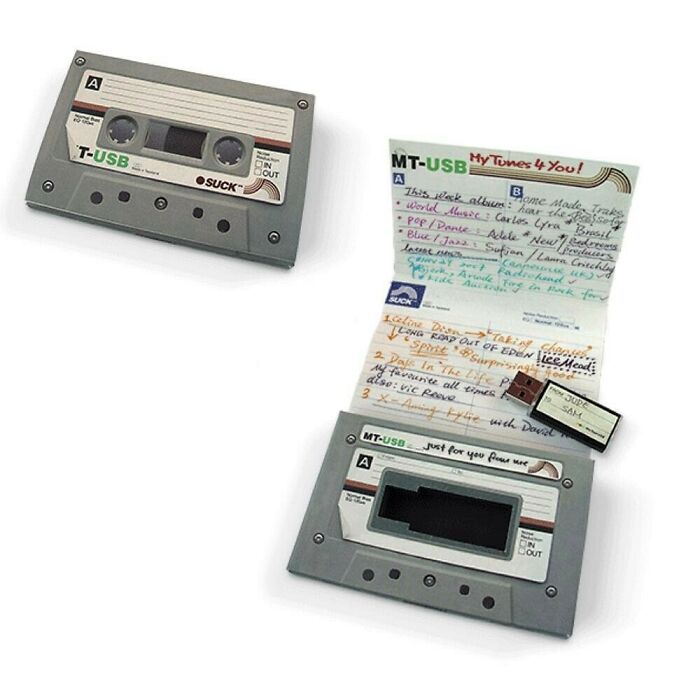 Memoria USB con forma de cinta - $30.00 dólares