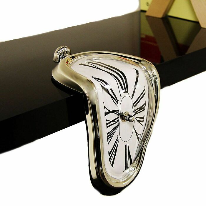 Reloj derretido