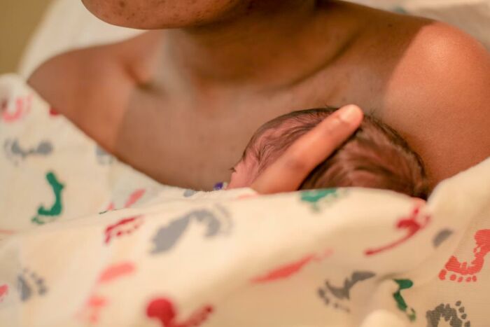 El New York Times publicó esta infografía sobre el permiso de maternidad remunerado e inspiró a estas 20 personas a compartir lo diferente que es donde viven en comparación con EEUU