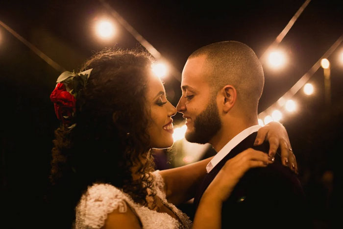 25 Tradiciones de boda muy tontas que la gente aborrece