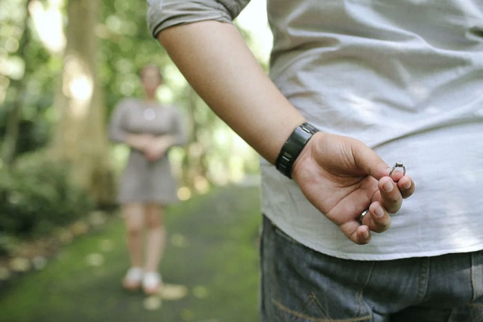 25 Tradiciones de boda muy tontas que la gente aborrece