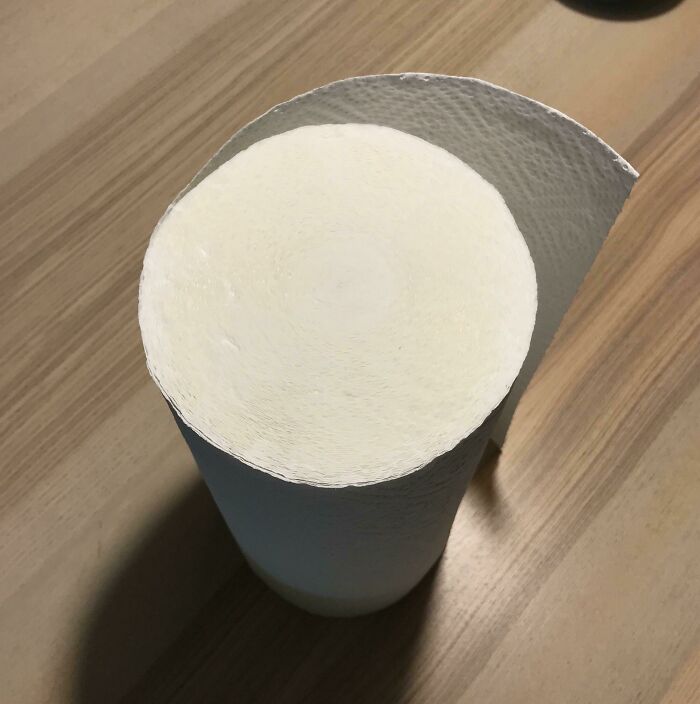 Rollo de papel maldito