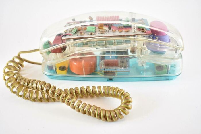 La moda del transparente de los 90, cuando casi todo era transparente
