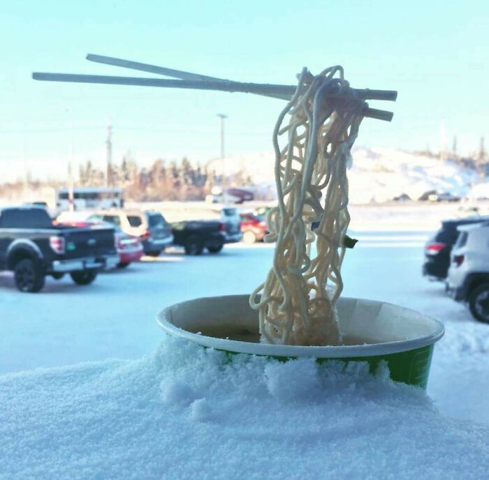 Foto de fideos ramen a -30ºC: Yellowknife, Territorios del Noroeste