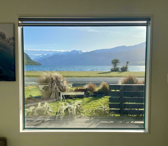 La vista desde la ventana de mi Airbnb parece una pintura