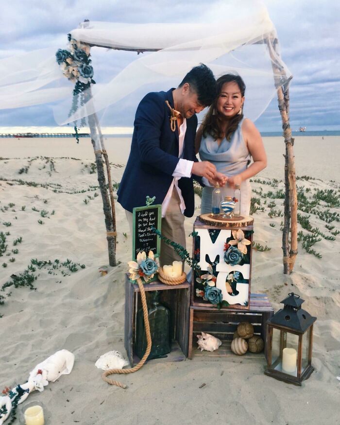 Mi madre quería la boda californiana de sus sueños con un presupuesto de 100 dólares