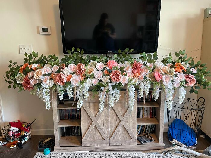 Arreglos florales que he hecho para la chimenea donde tendrá lugar la ceremonia