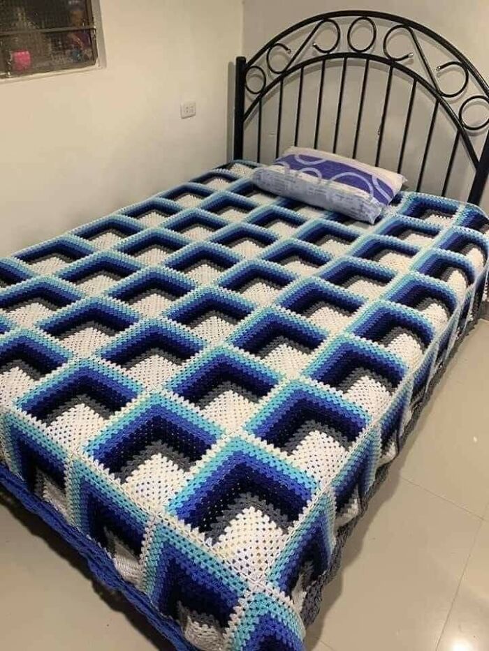 Cobija 3D tejida a mano