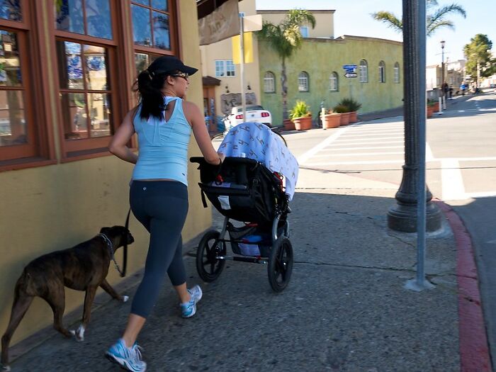 20 Personas recuerdan el momento cuando se dieron cuenta de que eran adultos