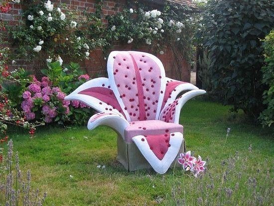 “Sorry For Design”: 50 Utterly Dreadful Designs Posted On This Instagram Account