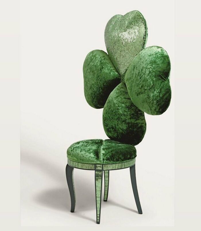 “Sorry For Design”: 50 Utterly Dreadful Designs Posted On This Instagram Account