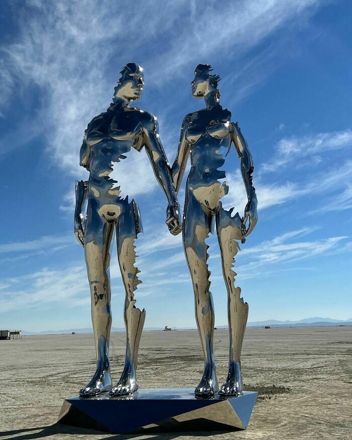 Burning Man 2022 Just Ended, And Here Are 45 Photos Proving It’s The Wildest Festival Ever